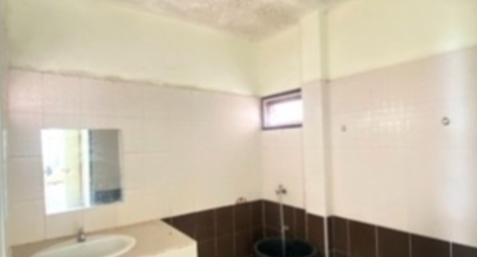 For sale 2 ベッドルーム house in Si Racha, Chonburi