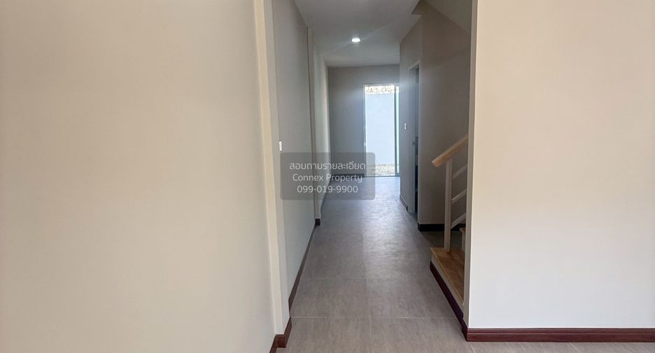 For sale 2 bedrooms townhouse in Phasi Charoen, Bangkok