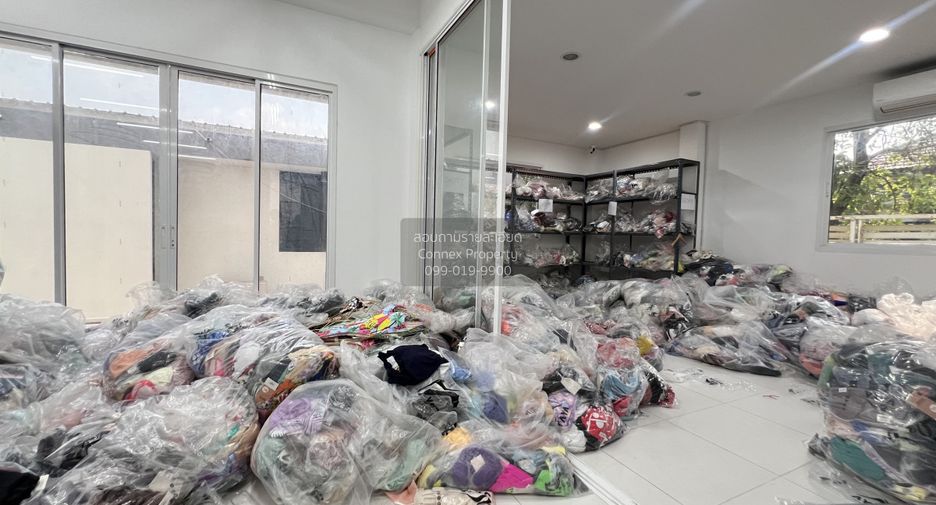 Haus zum Kauf mit 7 Zimmer in Khan Na Yao, Bangkok