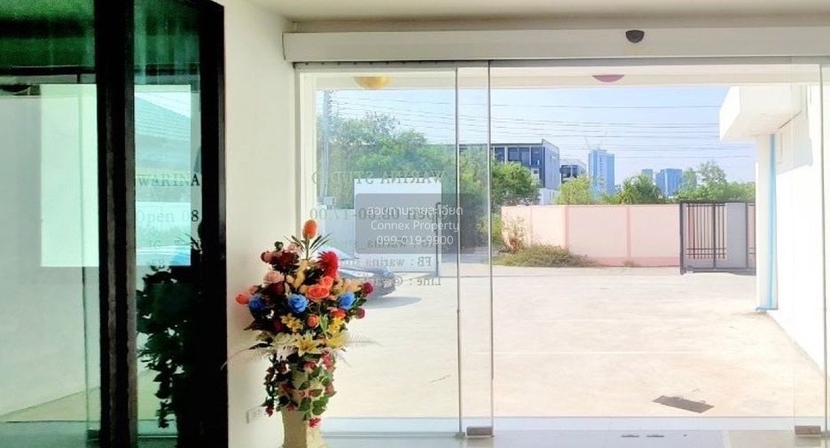 Haus zum Kauf mit 7 Zimmer in Khan Na Yao, Bangkok