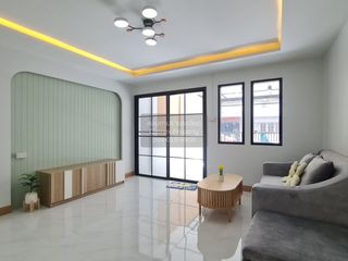 For sale 3 bedrooms townhouse in Sai Mai, Bangkok