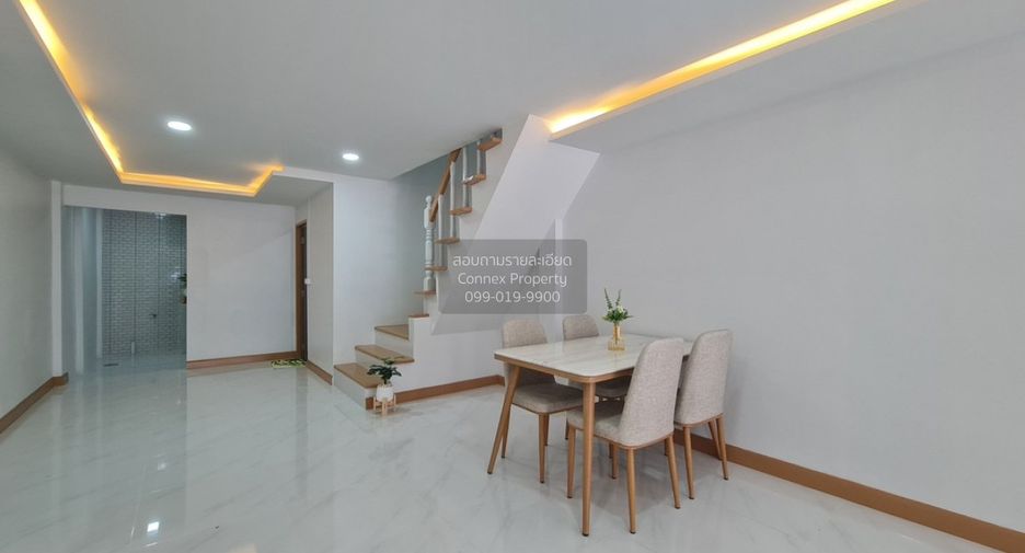 À vendre 3 chambres maison de ville à Sai Mai, Bangkok