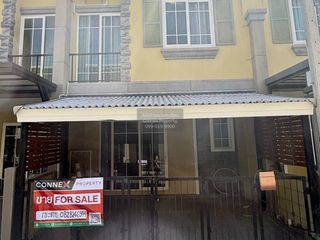 For sale 4 ベッドルーム townhouse in Bang Khae, Bangkok