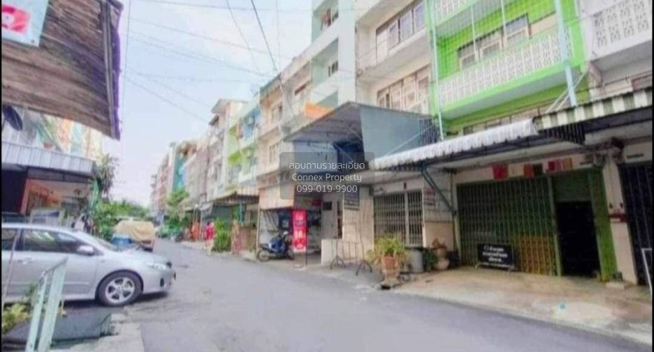 Gewerbefläche zum Kauf mit 4 Zimmer in Chatuchak, Bangkok