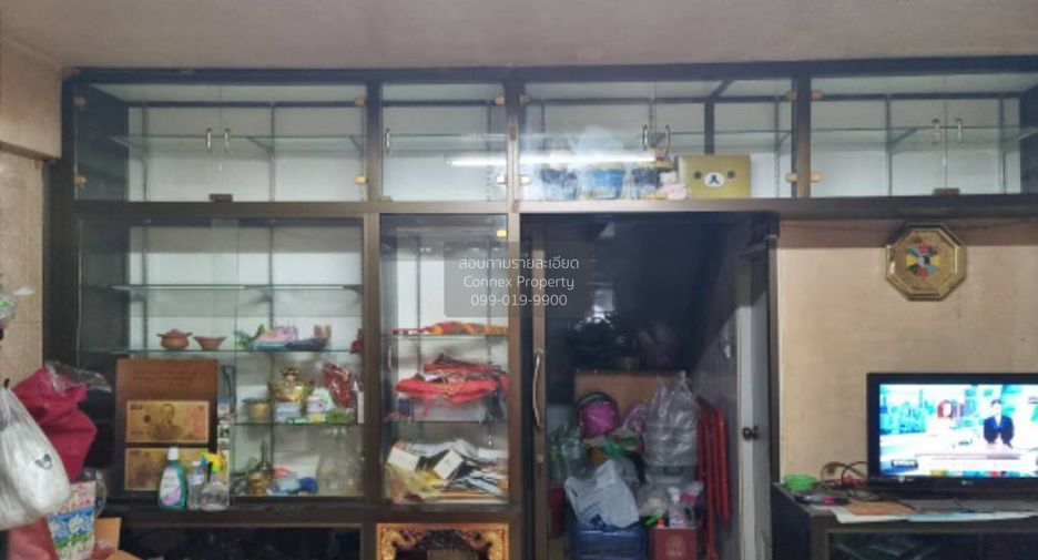 Gewerbefläche zum Kauf mit 4 Zimmer in Chatuchak, Bangkok