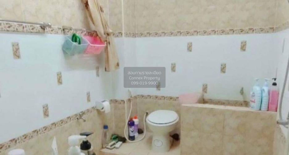 Gewerbefläche zum Kauf mit 4 Zimmer in Chatuchak, Bangkok