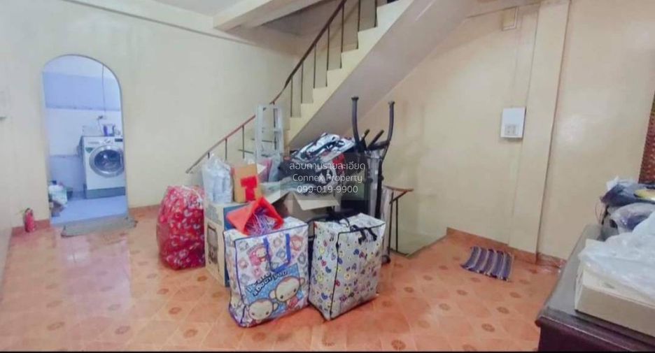 Gewerbefläche zum Kauf mit 4 Zimmer in Chatuchak, Bangkok