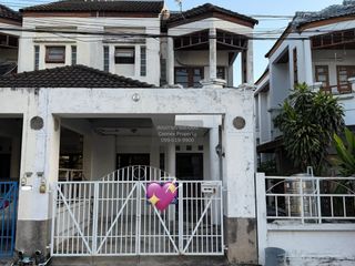 For sale 3 bedrooms townhouse in Prawet, Bangkok