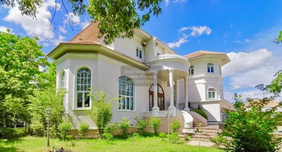 For sale 5 bedrooms house in Thawi Watthana, Bangkok