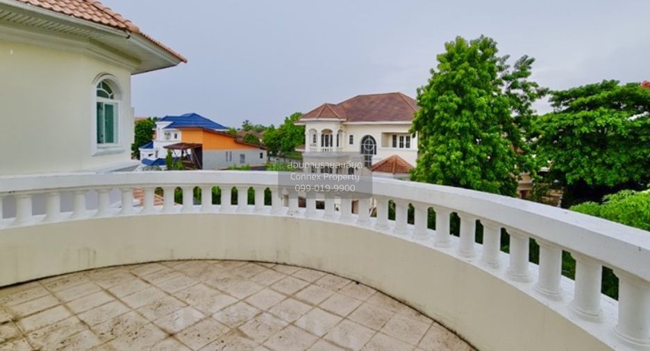 For sale 5 bedrooms house in Thawi Watthana, Bangkok