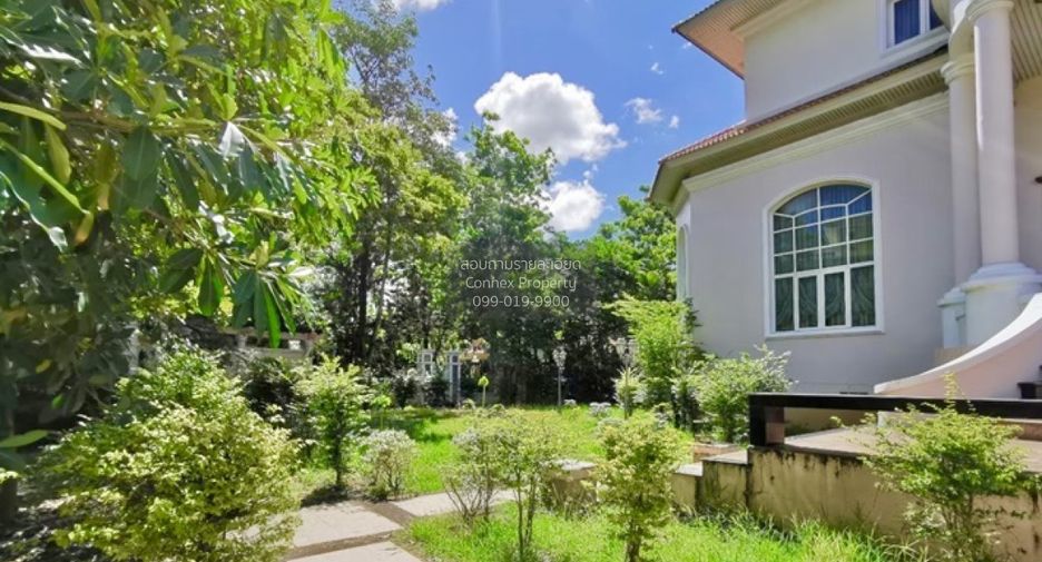 For sale 5 bedrooms house in Thawi Watthana, Bangkok