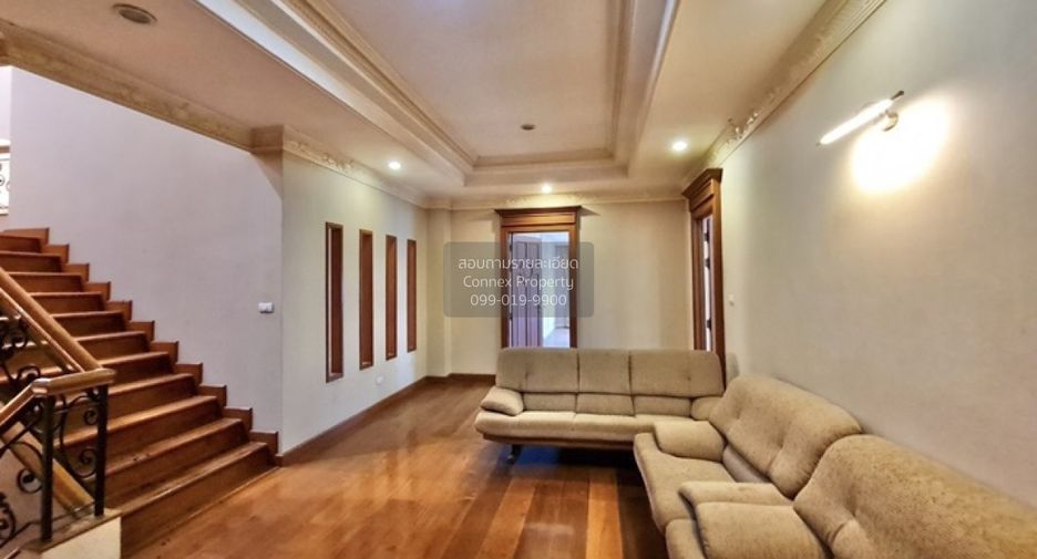 For sale 5 bedrooms house in Thawi Watthana, Bangkok