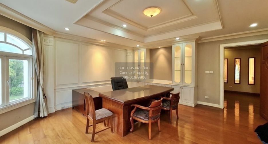 For sale 5 bedrooms house in Thawi Watthana, Bangkok