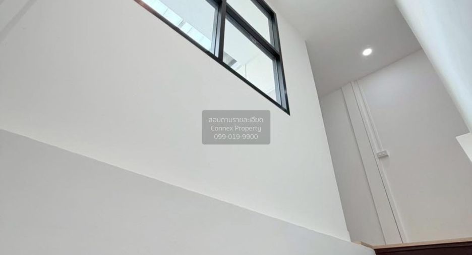For sale 2 ベッドルーム townhouse in Lat Phrao, Bangkok