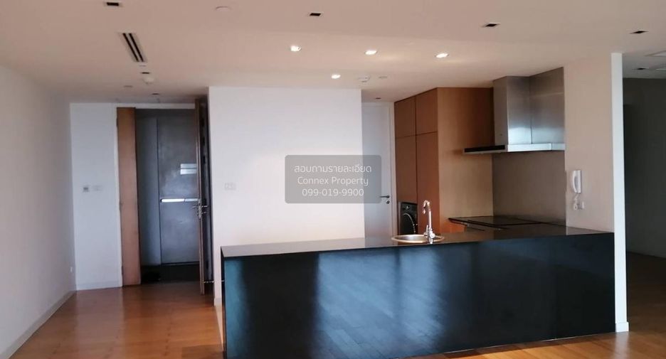 Wohnung zur Miete mit 2 Zimmer in Yan Nawa, Bangkok