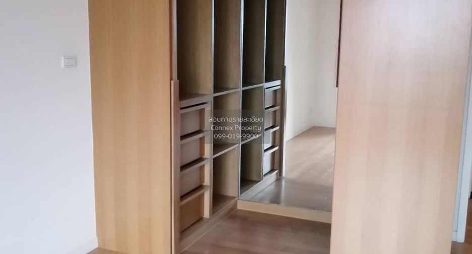 Wohnung zur Miete mit 2 Zimmer in Yan Nawa, Bangkok