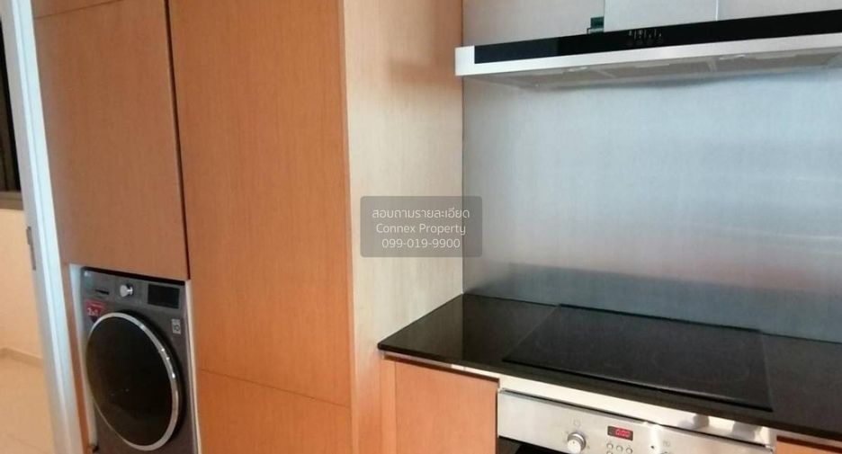 Wohnung zur Miete mit 2 Zimmer in Yan Nawa, Bangkok