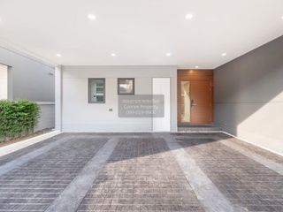 Haus zur Miete mit 4 Zimmer in Bang Phli, Samut Prakan