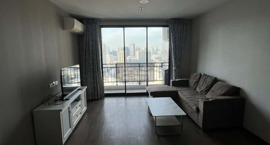 For rent 2 bedrooms condo in Huai Khwang, Bangkok