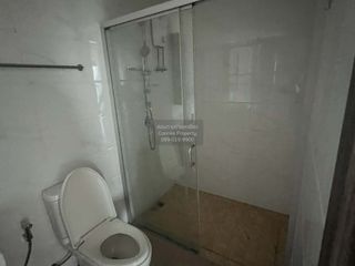 Wohnung zur Miete mit 2 Zimmer in Huai Khwang, Bangkok