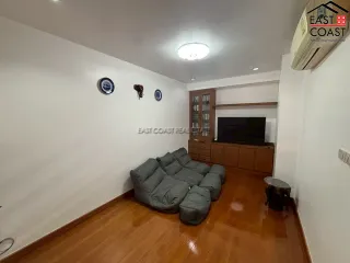 For sale 3 ベッドルーム condo in Bang Lamung, Chonburi