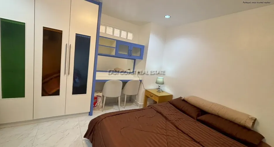 For sale 3 ベッドルーム condo in Bang Lamung, Chonburi