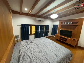 For sale 3 ベッドルーム condo in Bang Lamung, Chonburi