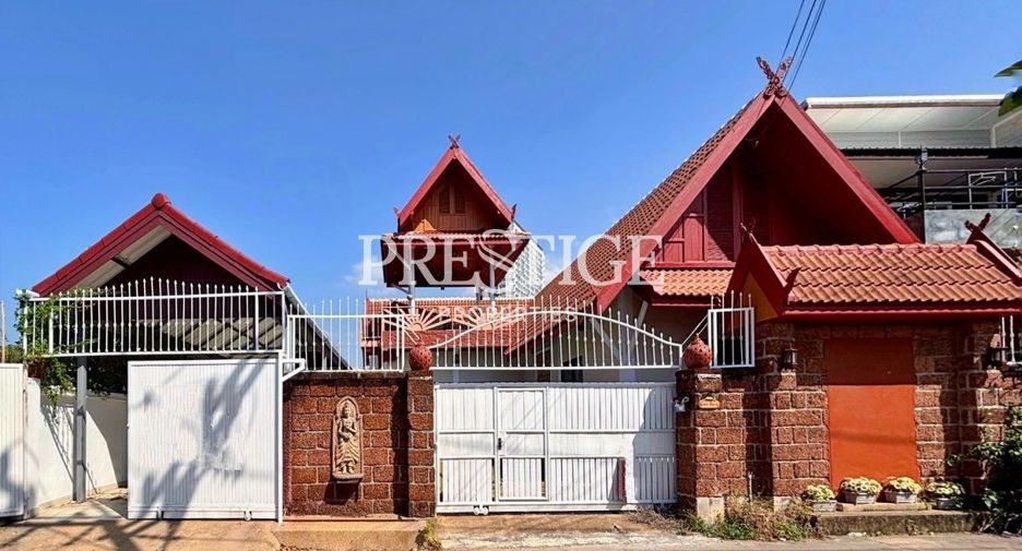 For sale and for rent 3 bedrooms house in Bang Lamung, Chonburi