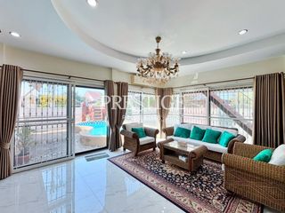 À vendre et à louer 3 chambres maison à Bang Lamung, Chonburi