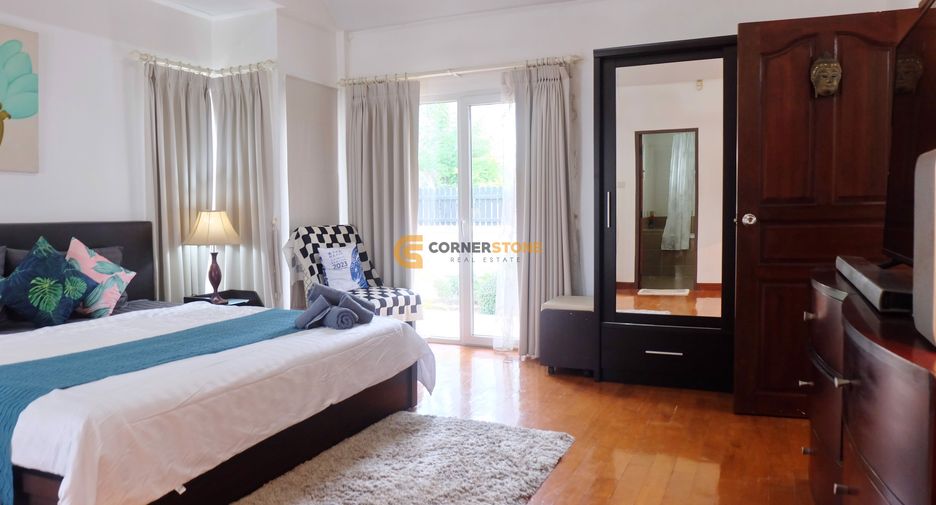À louer 3 chambres maison à Bang Lamung, Chonburi