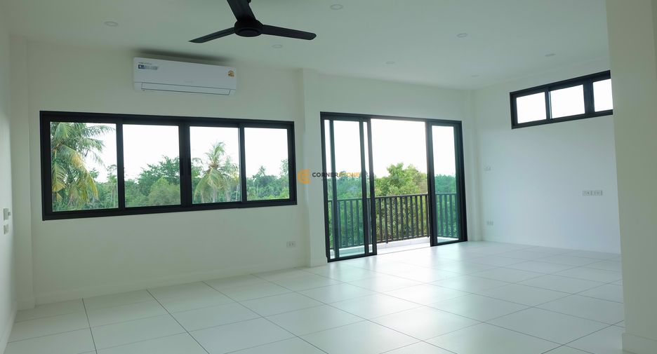 Casa en venta de 3 habitaciones en Bang Lamung, Chonburi