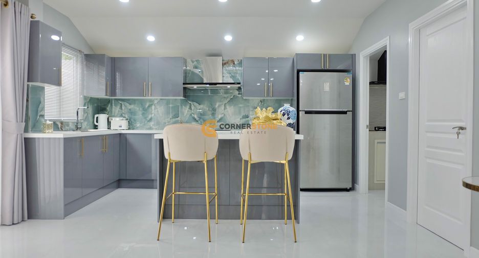 For sale 4 bedrooms house in Bang Lamung, Chonburi