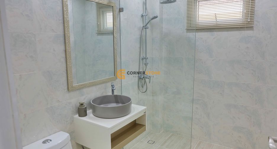 For sale 4 bedrooms house in Bang Lamung, Chonburi