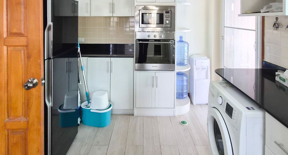 Casa en venta de 3 habitaciones en Bang Lamung, Chonburi