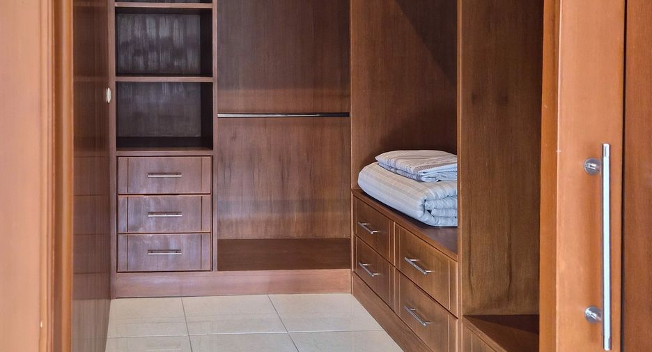 Casa en venta de 3 habitaciones en Bang Lamung, Chonburi