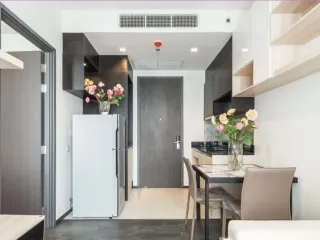 For rent 1 bed condo in Khlong Toei, Bangkok