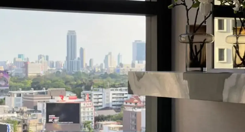For rent 1 bed condo in Khlong Toei, Bangkok