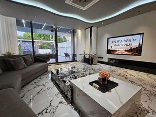 For sale 5 bedrooms house in Bang Lamung, Chonburi