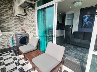 Condo en venta de 2 habitaciones en Bang Lamung, Chonburi
