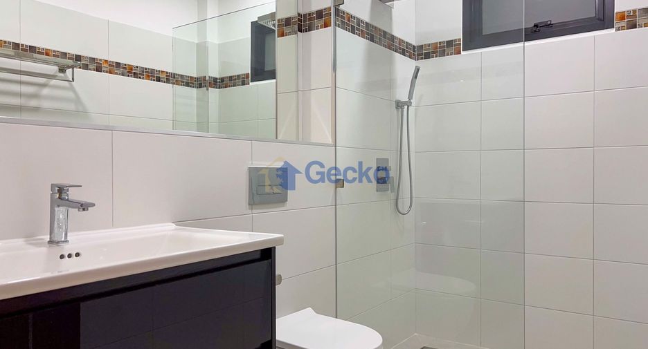 Casa en venta de 3 habitaciones en Bang Lamung, Chonburi