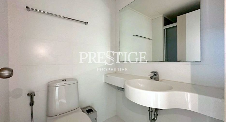 For sale 2 bedrooms condo 