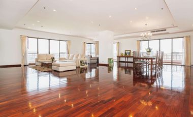 Condo en alquiler de 4 habitaciones en Sathon, Bangkok