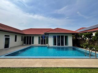 À vendre 4 chambres maison à Bang Lamung, Chonburi
