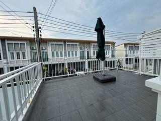 Продажа 4 спальни дом в Банг Ламунг, Чонбури