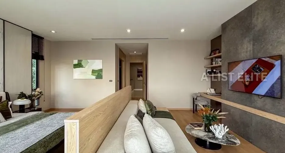 Casa en alquiler de 4 habitaciones en Bang Lamung, Chonburi