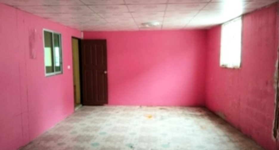 For sale 4 bedrooms townhouse in East Pattaya, Pattaya