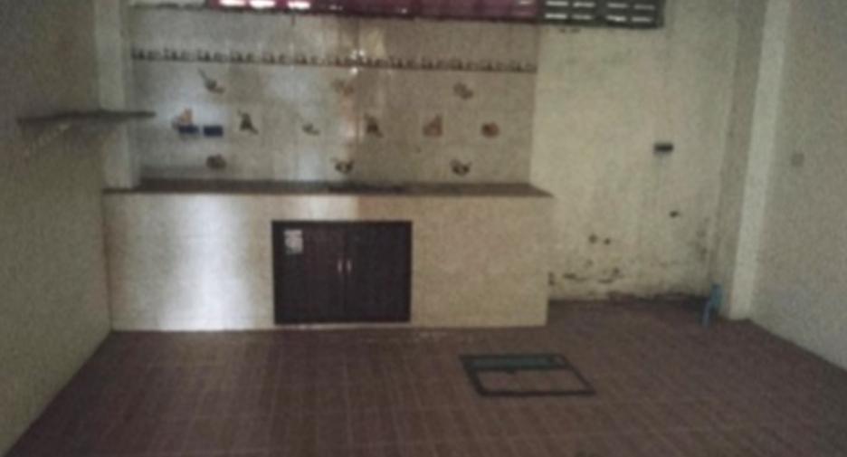 For sale 4 bedrooms townhouse in East Pattaya, Pattaya