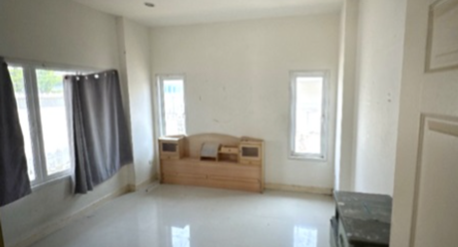 For sale 2 ベッドルーム house in Sattahip, Chonburi