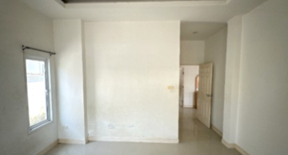 For sale 2 ベッドルーム house in Sattahip, Chonburi