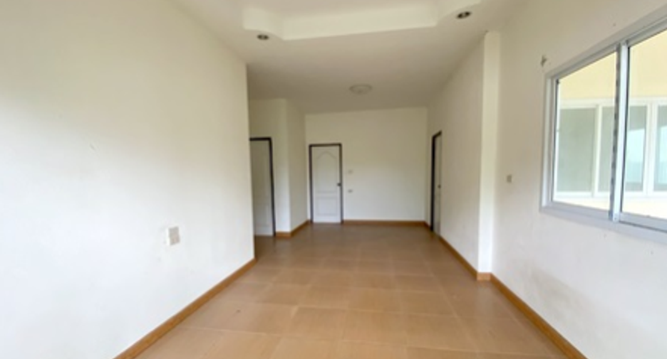 For sale 3 ベッドルーム house in Si Racha, Chonburi